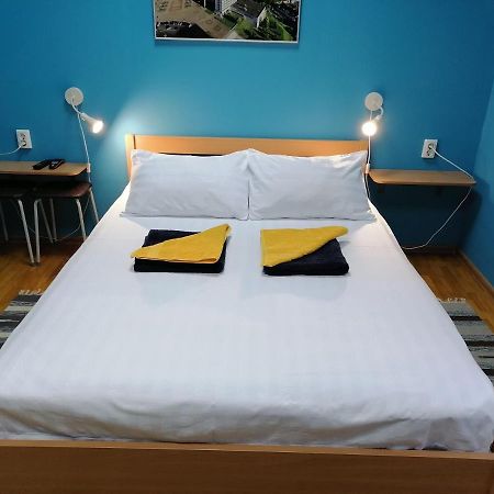 Hostel Kayut - Compania Кабаровск Екстериор снимка