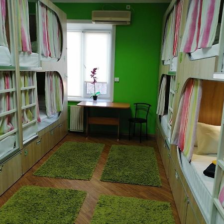 Hostel Kayut - Compania Кабаровск Екстериор снимка