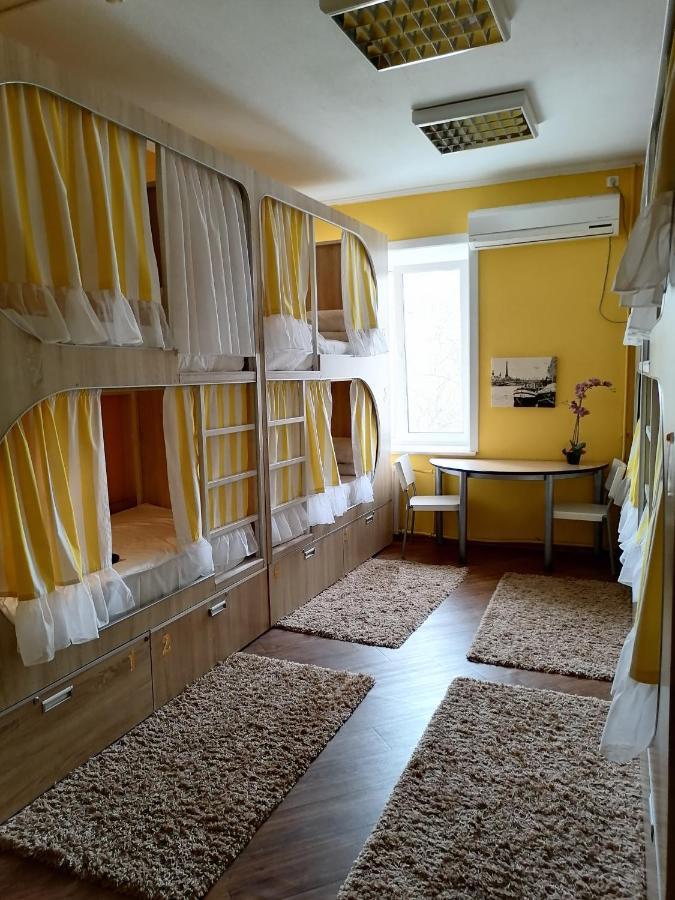 Hostel Kayut - Compania Кабаровск Екстериор снимка