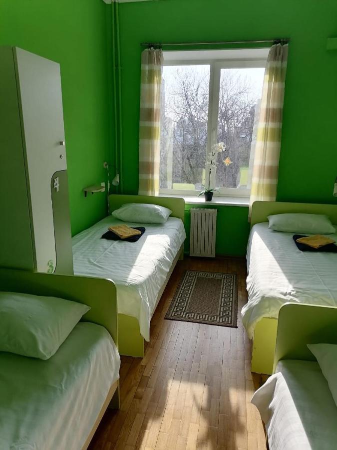 Hostel Kayut - Compania Кабаровск Екстериор снимка