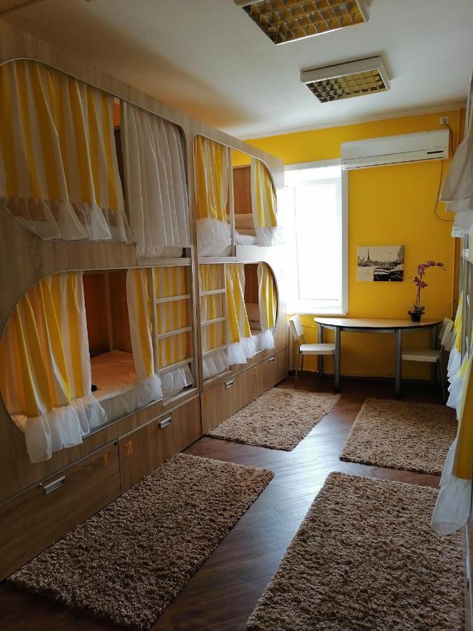 Hostel Kayut - Compania Кабаровск Екстериор снимка