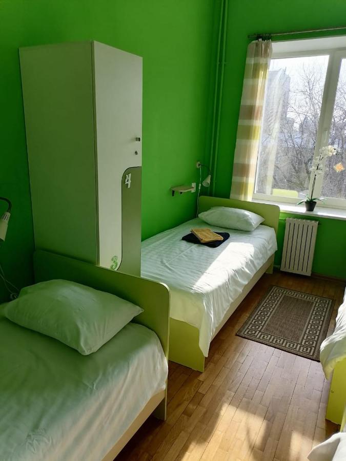 Hostel Kayut - Compania Кабаровск Екстериор снимка