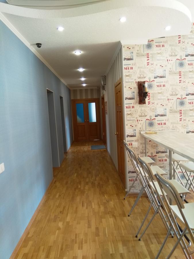 Hostel Kayut - Compania Кабаровск Екстериор снимка