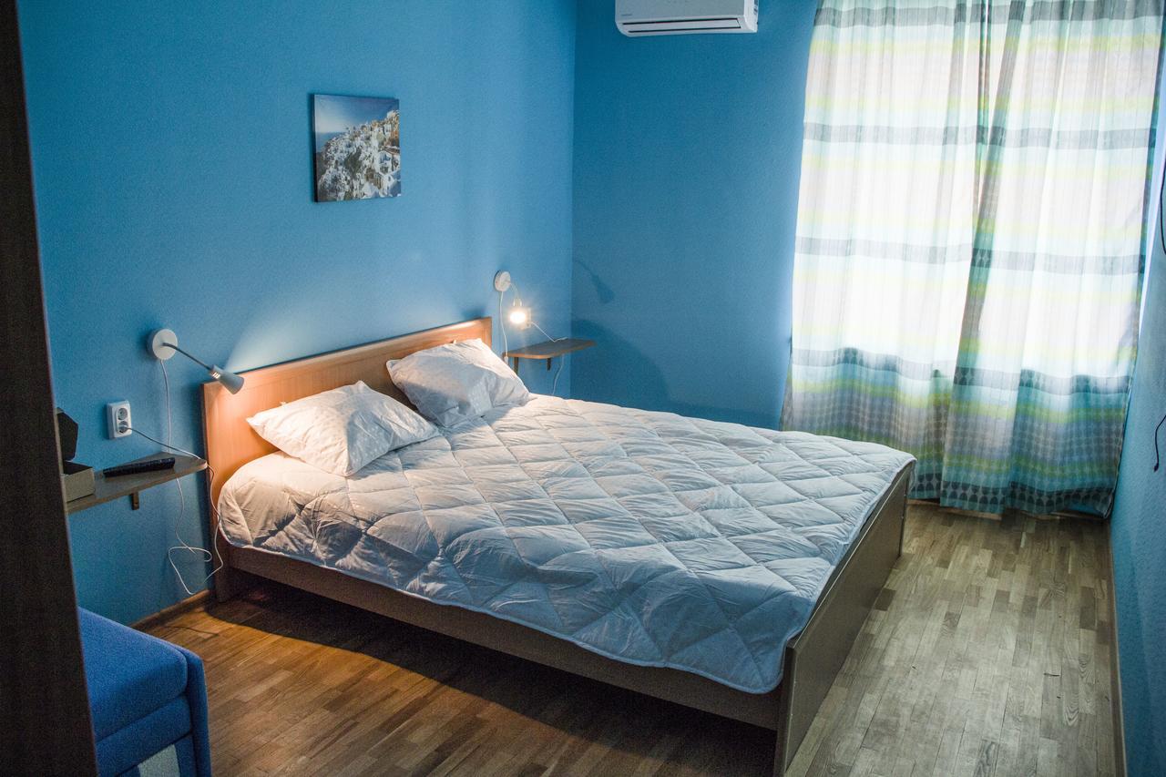 Hostel Kayut - Compania Кабаровск Екстериор снимка